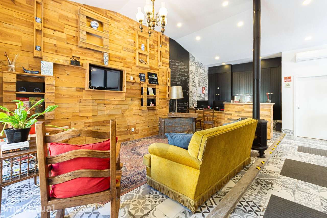 Hostel com 11 apartamentos - Grande imagem: 4/27