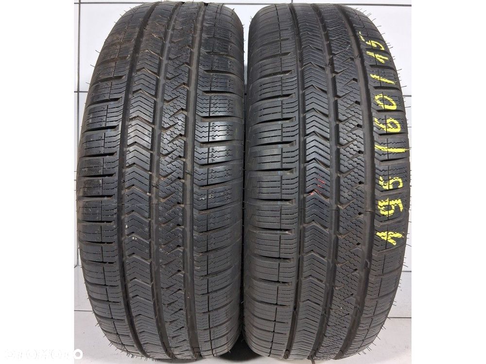 Opony całoroczne 195/60R15 88H Vredestein - 1