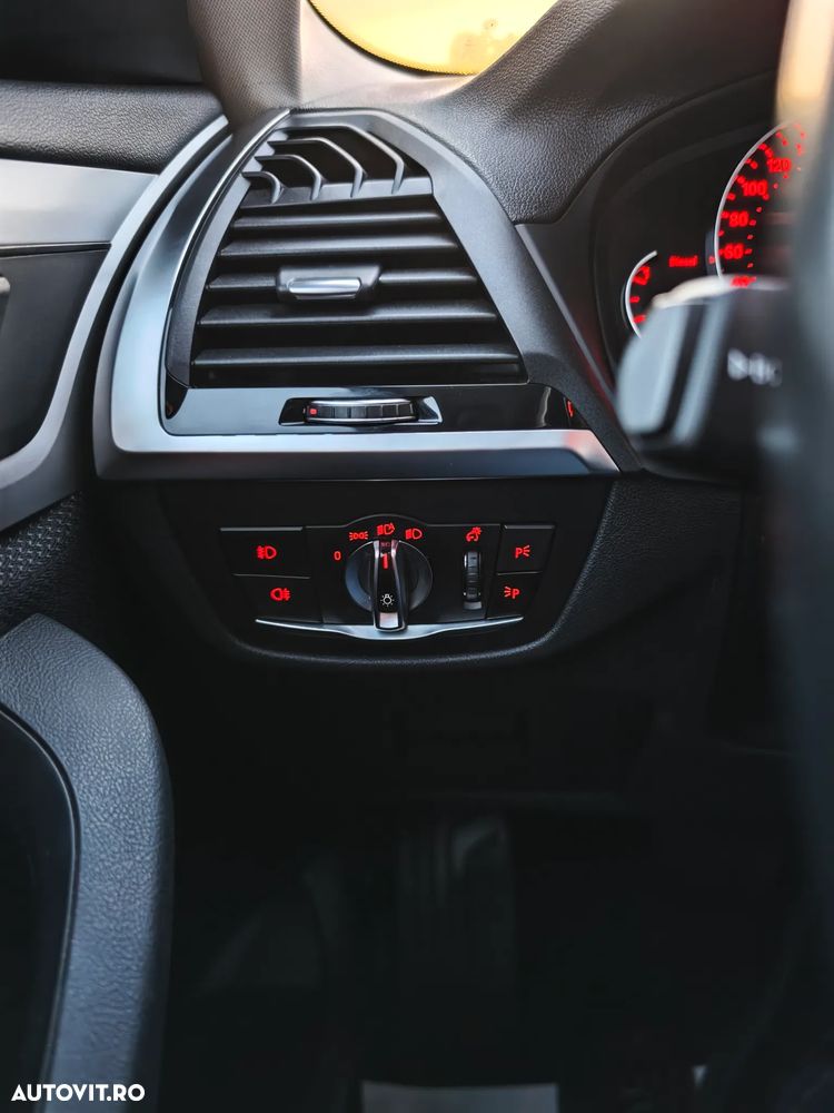 BMW X3 xDrive20d Aut. Advantage - 11