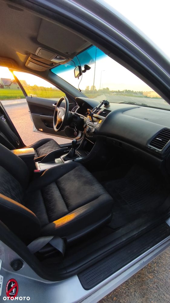 Honda Accord - 4