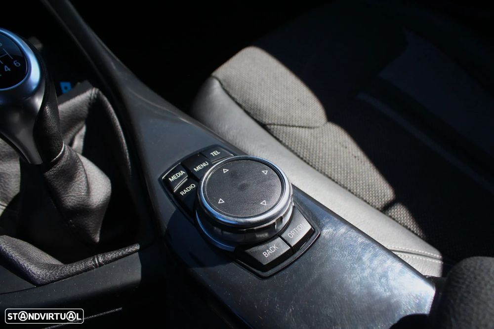 BMW 116 d EDynamics Line Urban - 44