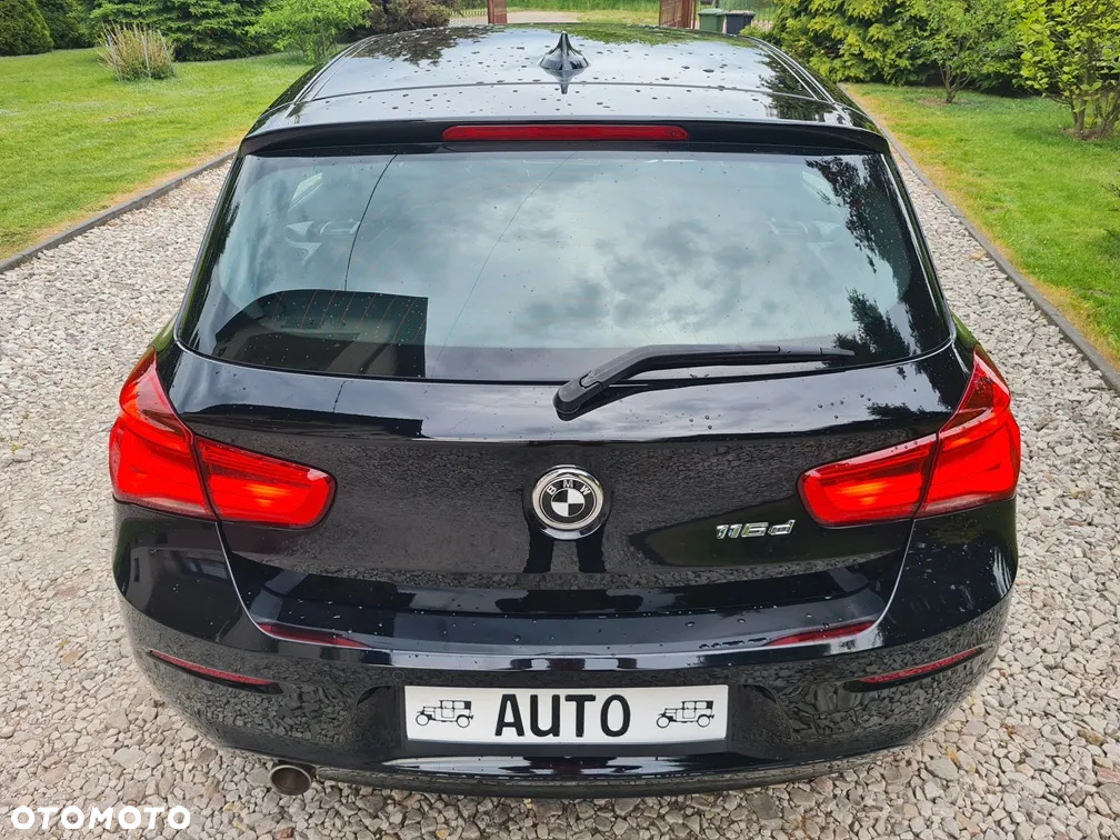 BMW Seria 1 116d - 6