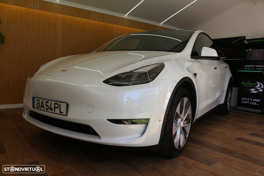 Tesla Model Y Long Range Tração Integral - 17