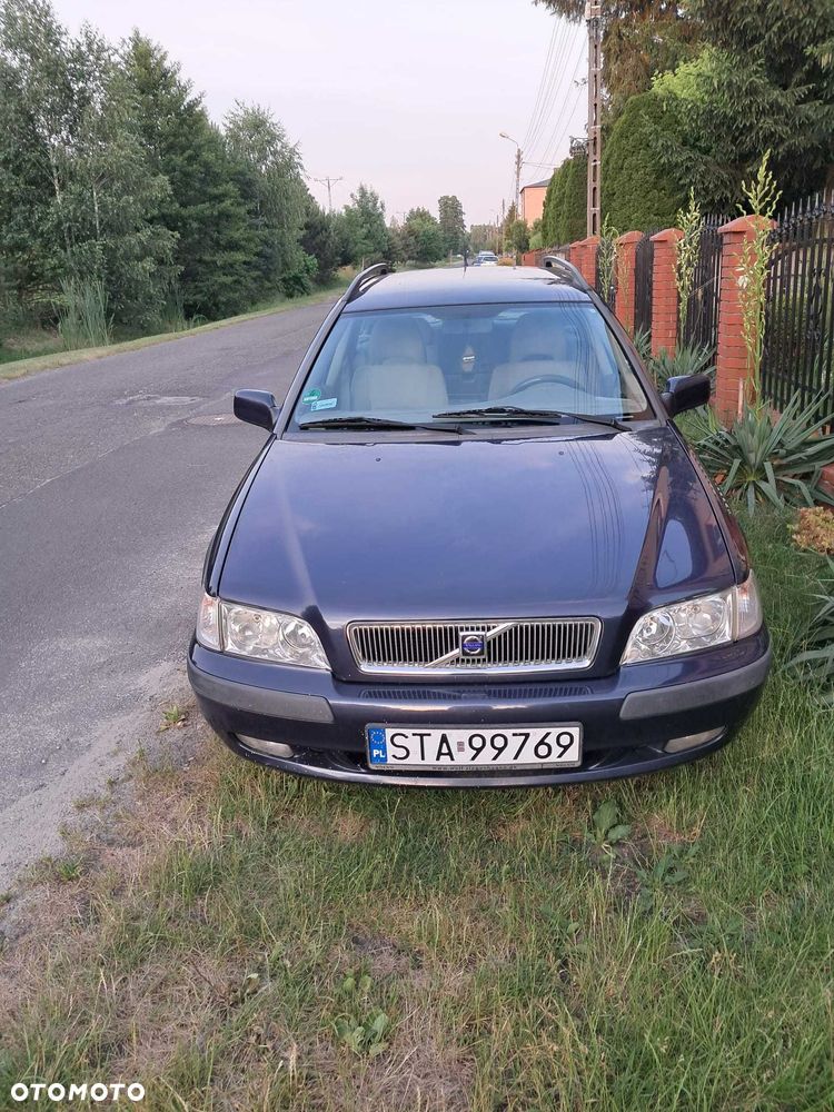Volvo V40 - 1