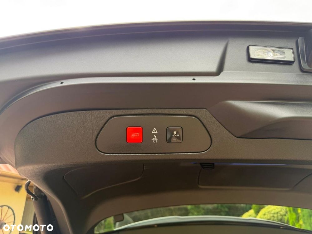 Opel Grandland X 1.2 Start/Stop Ultimate - 24