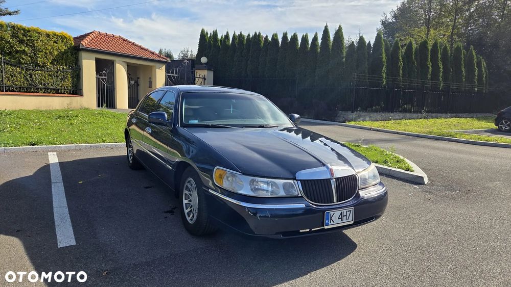 Lincoln Town Car 4.6 Signature - 3