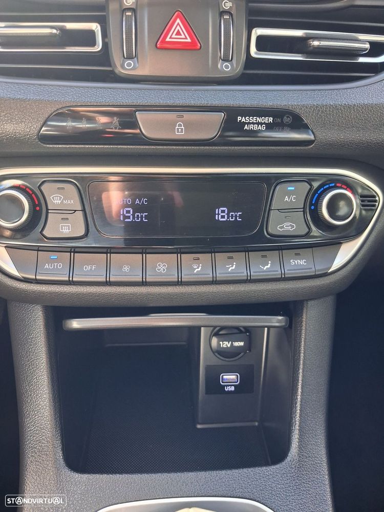 Hyundai i30 1.0 T-GDI Style Plus - 25