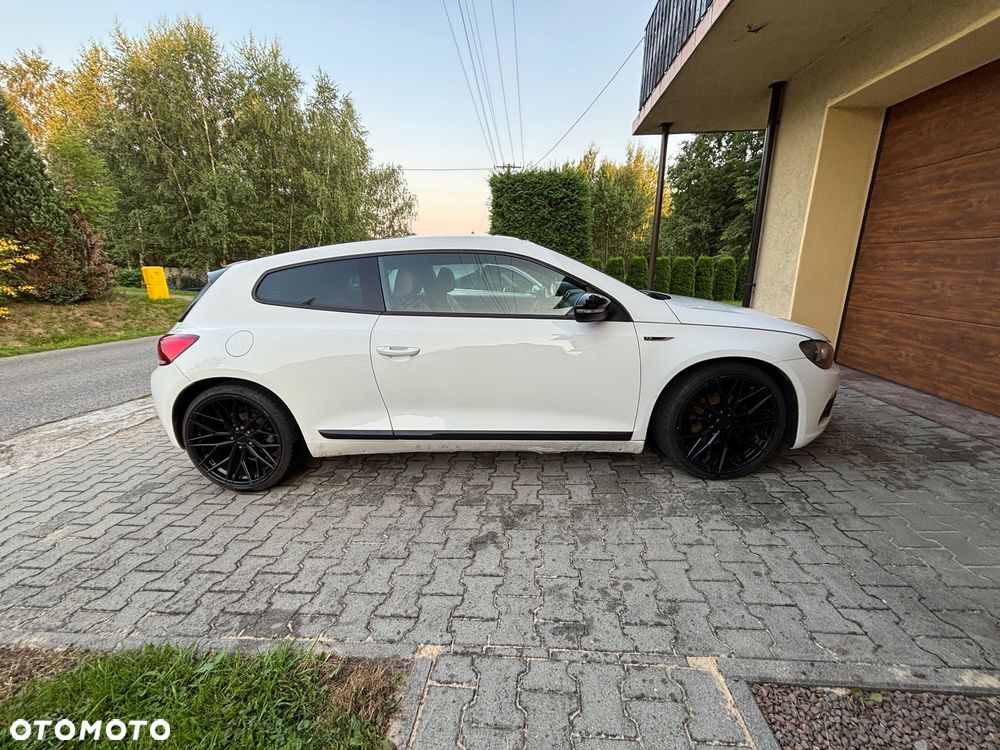 Volkswagen Scirocco 2.0 TDI - 4