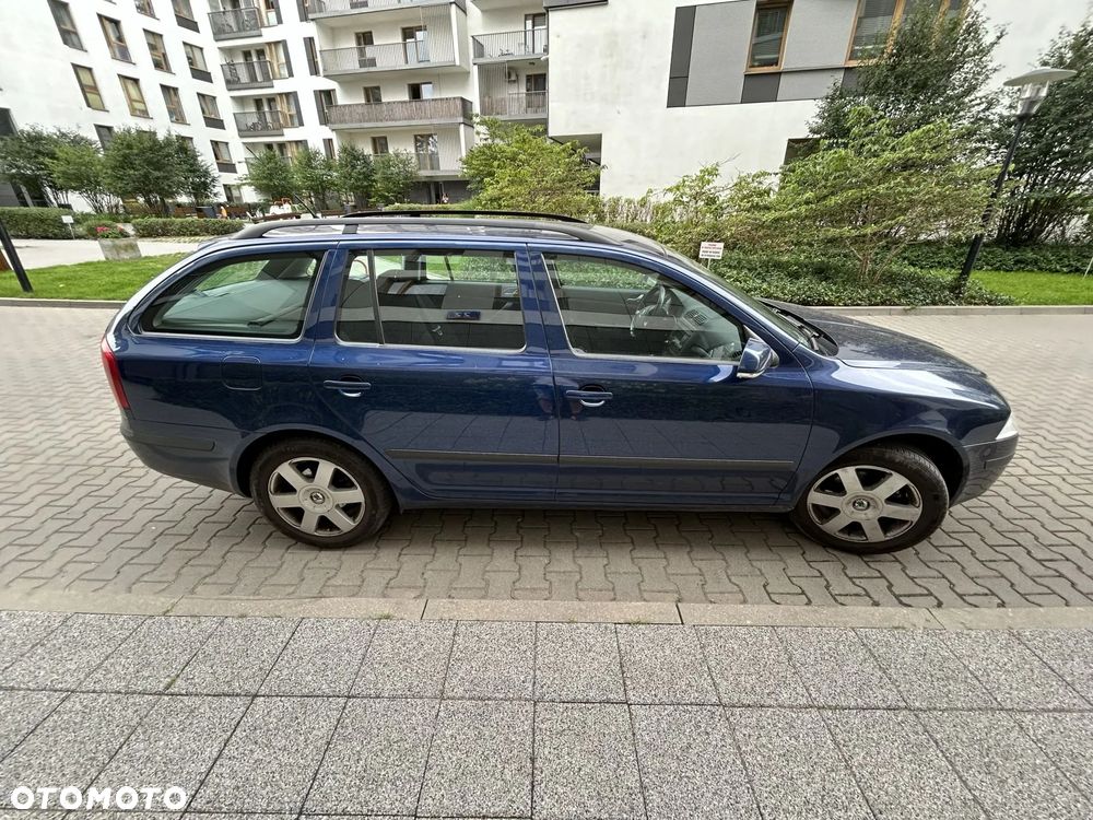 Skoda Octavia 1.6 FSI Elegance - 13