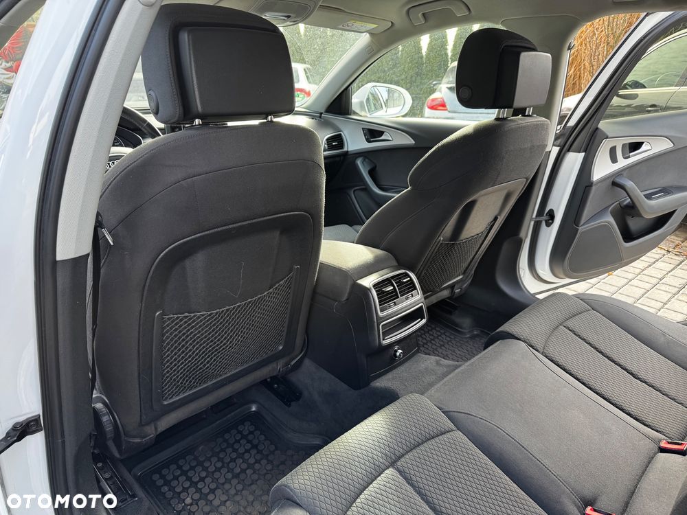 Audi A6 Avant 2.0 TDI Ultra DPF S tronic - 27