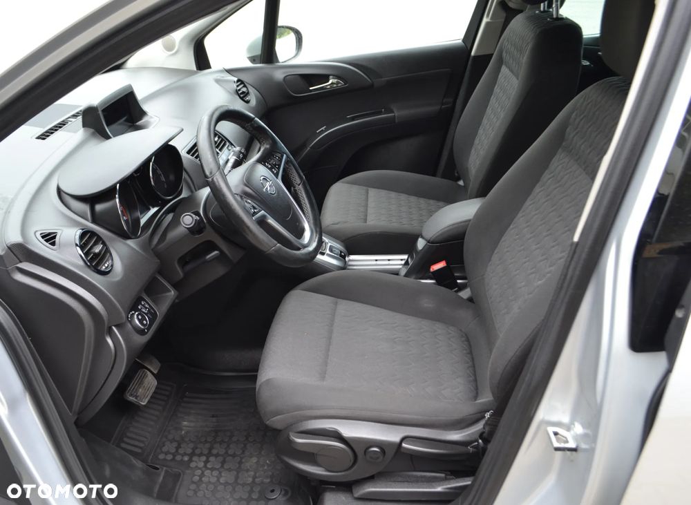 Opel Meriva 1.4 T Cosmo - 15