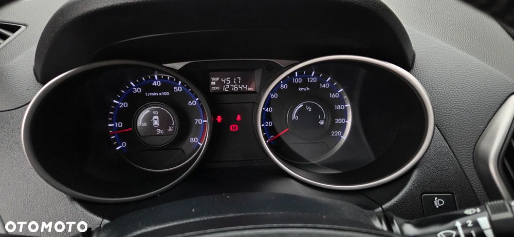 Hyundai ix35 2.0 4WD Trend - 21