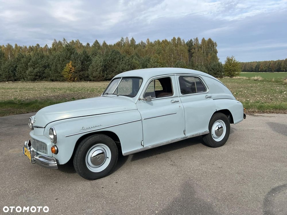 Warszawa M-20 - 3