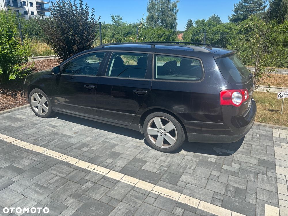 Volkswagen Passat 2.0 TDI DPF 4Mot Comfortline - 1