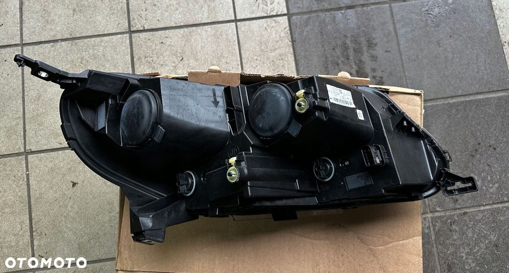 lampa przednia lewa expert iv 4 jumpy iv 4 proace ii lift 24- - 8