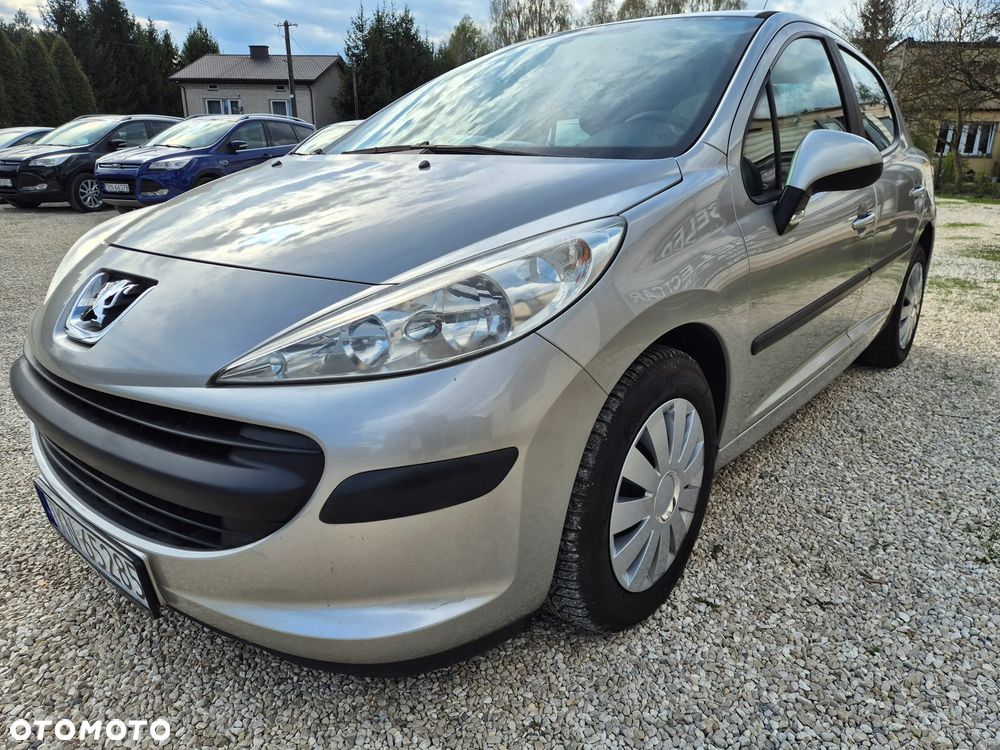 Peugeot 207 1.4 Presence - 4