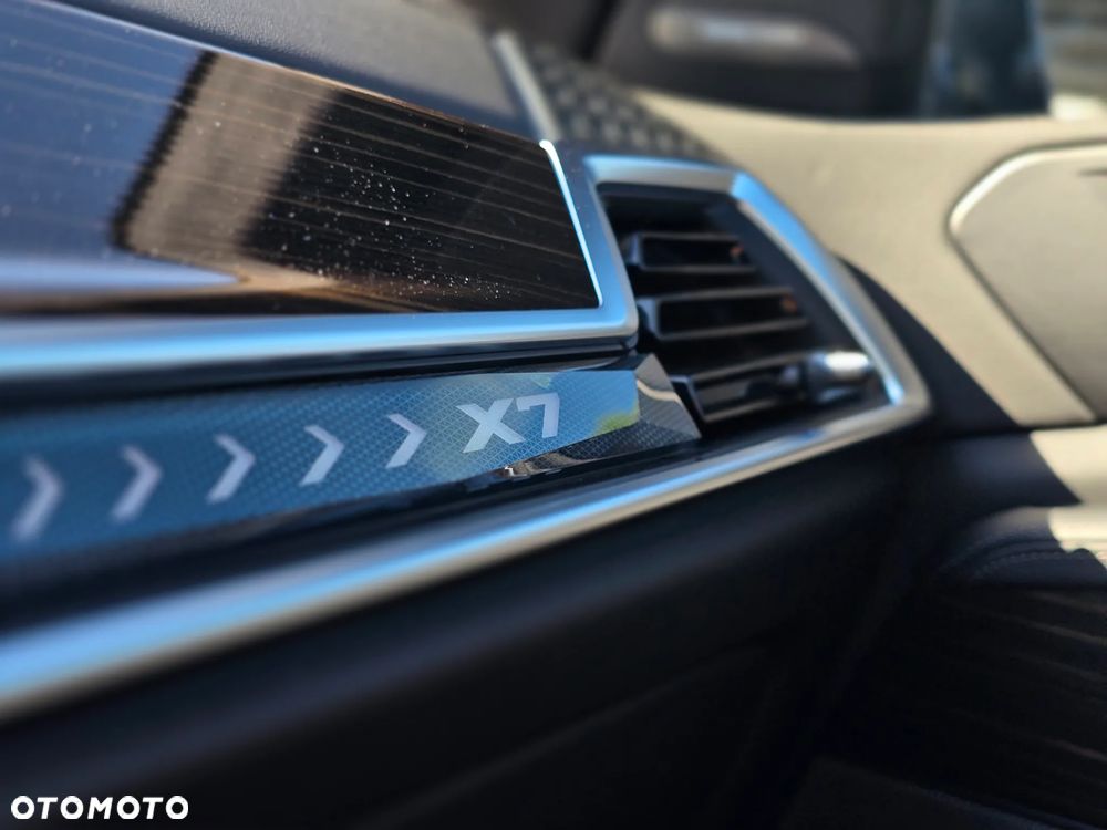 BMW X7 xDrive40d mHEV M Sport sport - 37