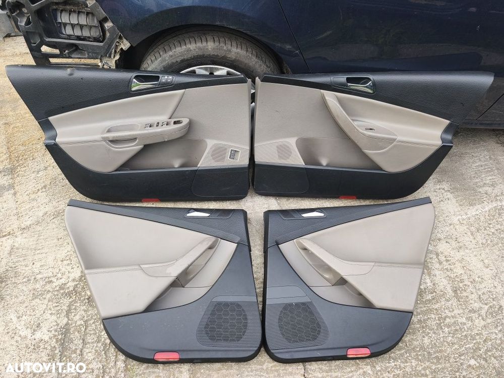 Set fețe de uși Volkswagen Passat B6 break variant - 2
