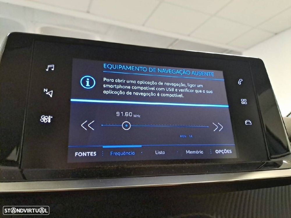 Peugeot 208 1.2 PureTech Active Pack - 19