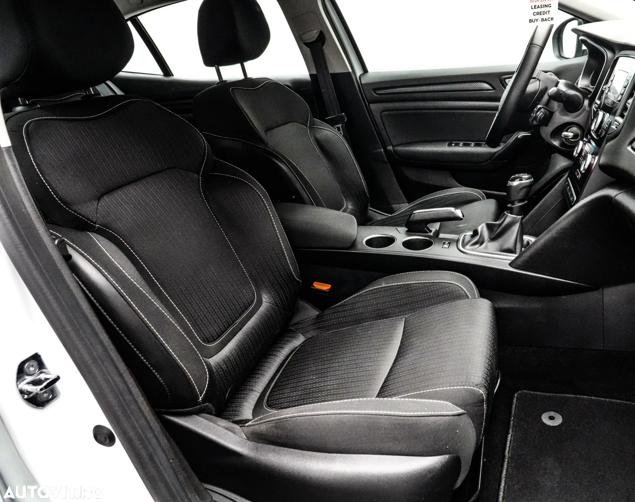 Renault Megane Blue dCi 116 Life - 15