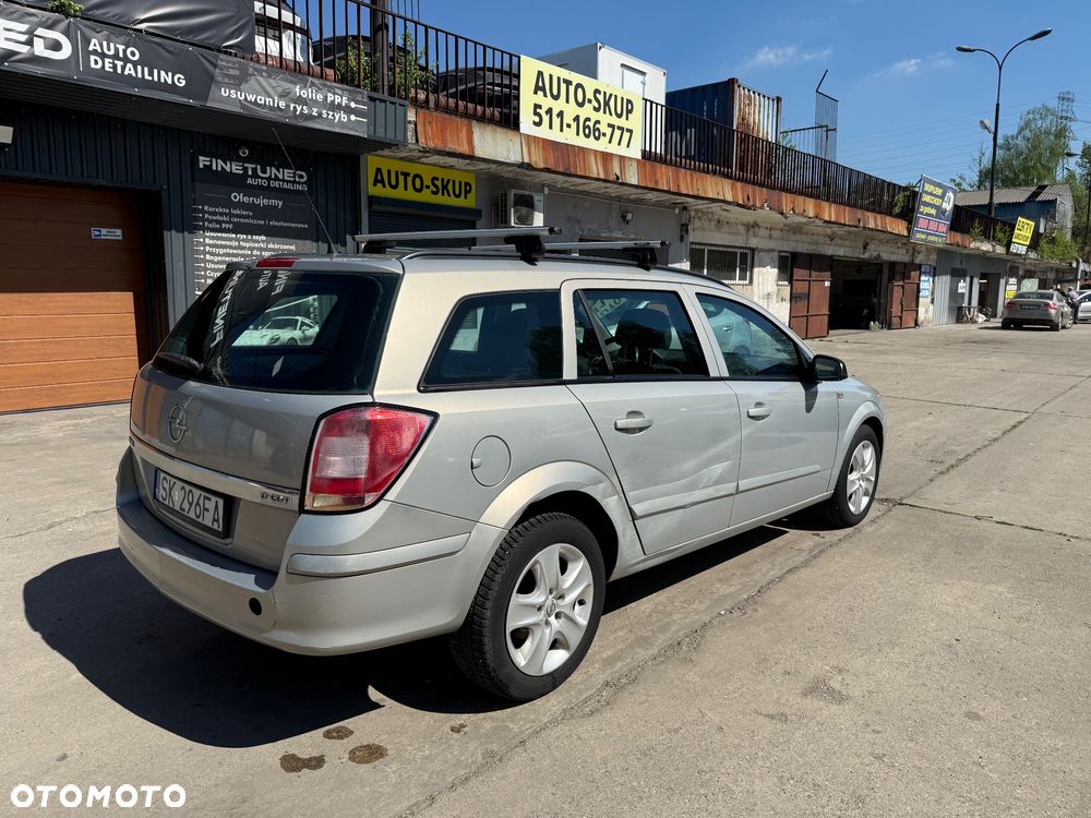 Opel Astra 1.7 CDTI Cosmo - 18