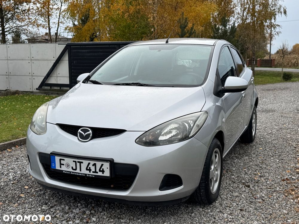 Mazda 2 - 13