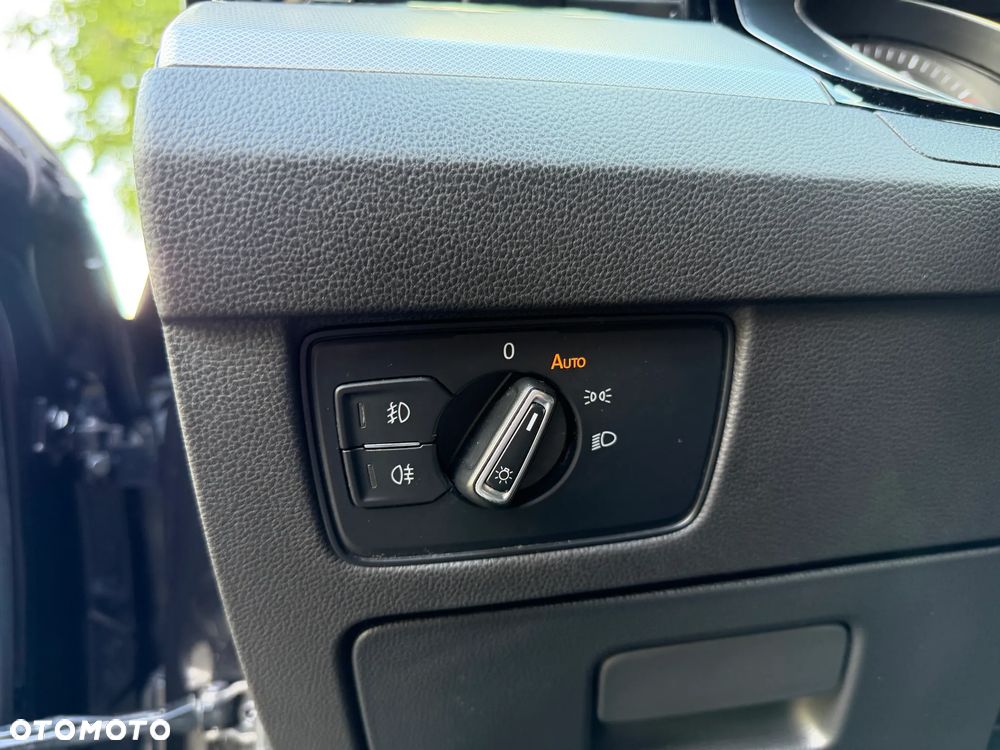Volkswagen Passat Variant 1.4 TSI BMT ACT Trendline DSG - 18