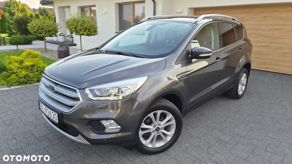 Ford Kuga 1.5 EcoBoost 2x4 Titanium - 26