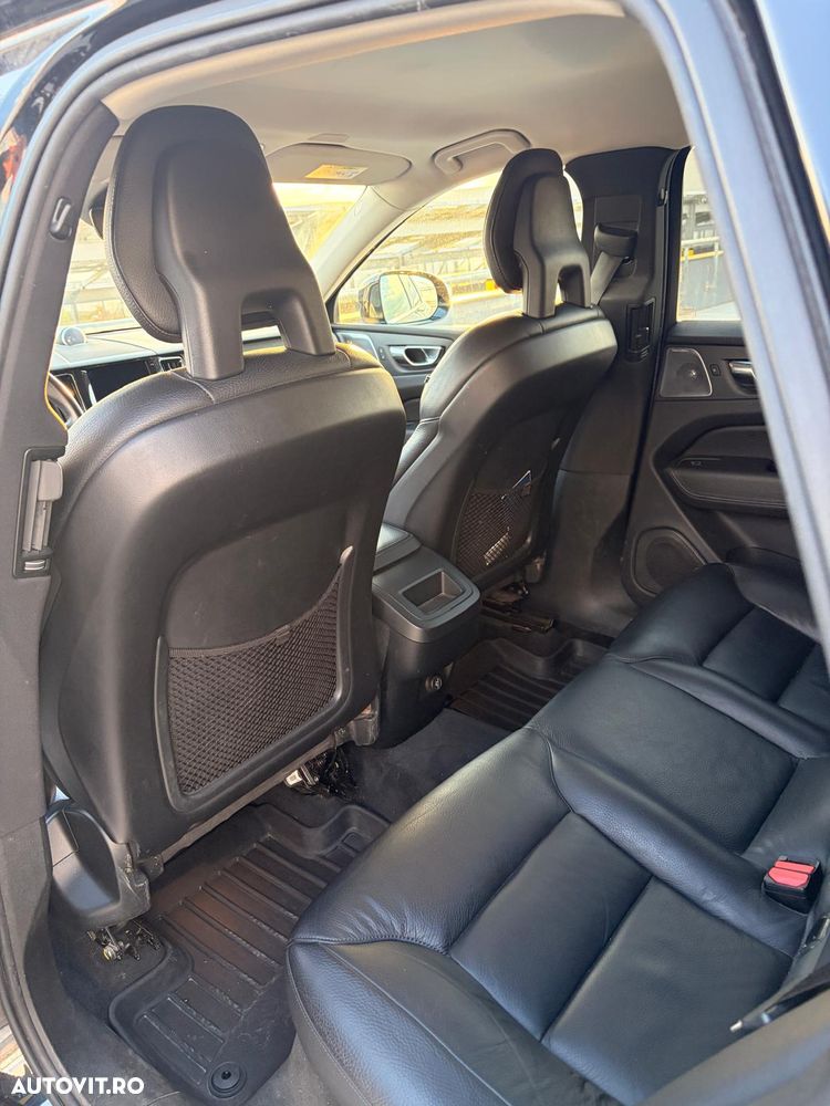 Volvo XC 60 D5 AWD Inscription - 13