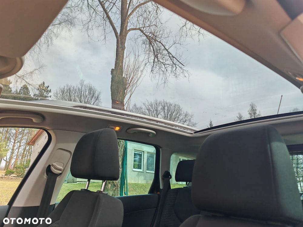 Peugeot 308 120 VTi Family - 19