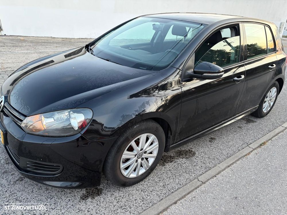 VW Golf 1.6 TDi Trendline BlueMotion - 2