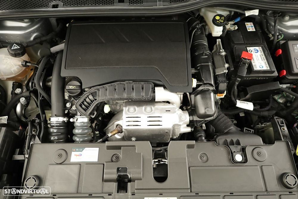 Citroën C4 1.2 PureTech Plus EAT8 - 25