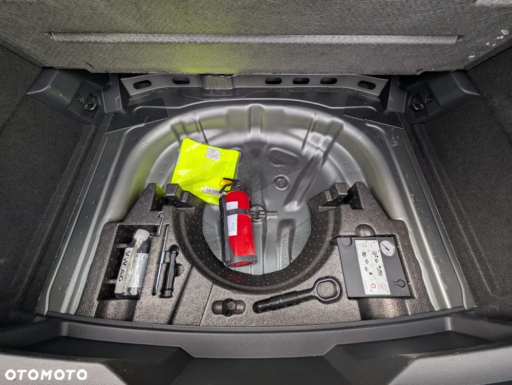 Volkswagen T-Roc 1.5 TSI GPF ACT Premium DSG - 16