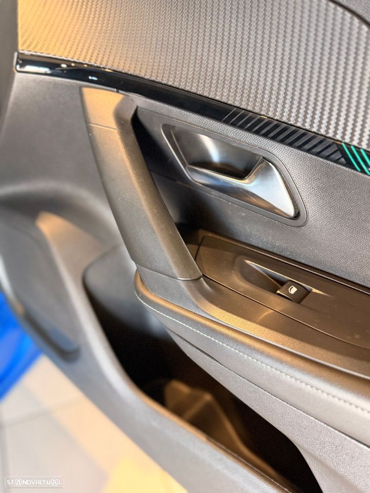 Peugeot 2008 1.2 PureTech Allure Pack - 36