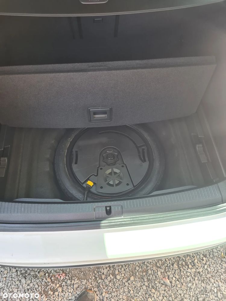 Volkswagen Golf Alltrack - 16