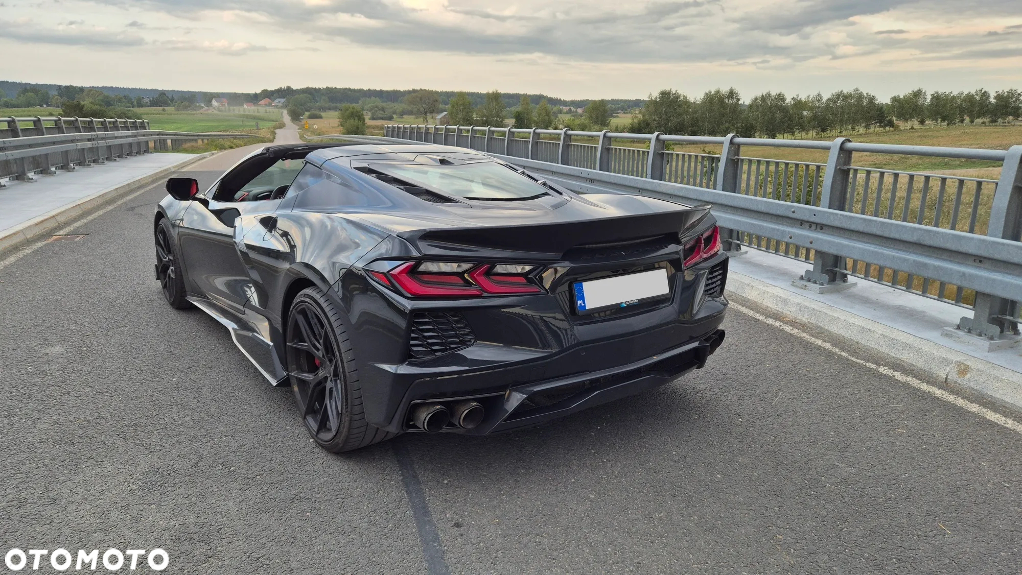 Chevrolet Corvette Stingray 2LT 6.2 V8 Automatik - 5
