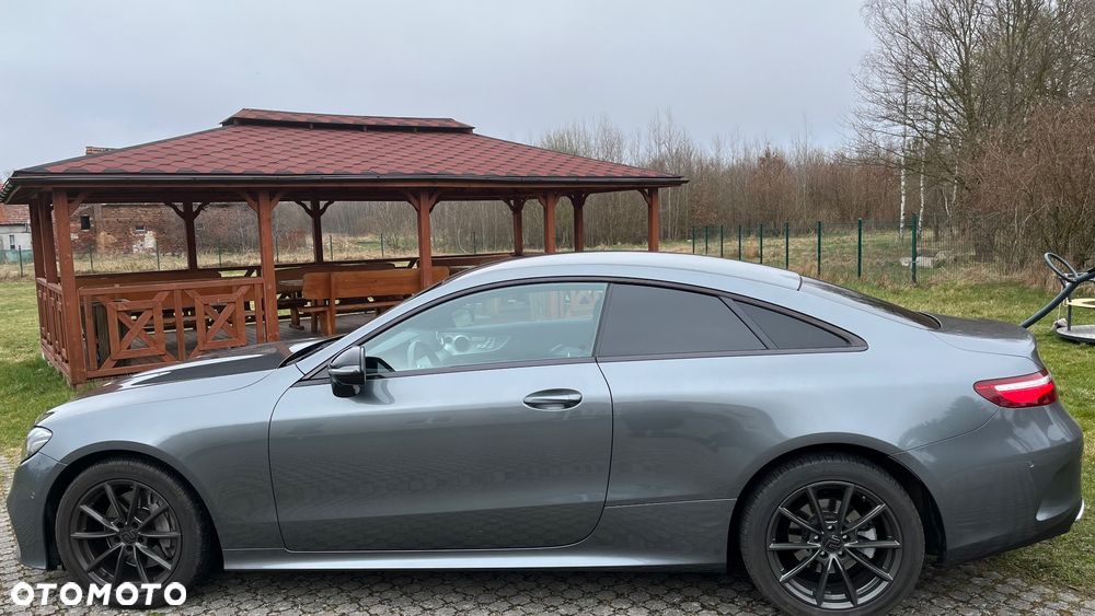 Mercedes-Benz Klasa E 300 d 9G-TRONIC - 3