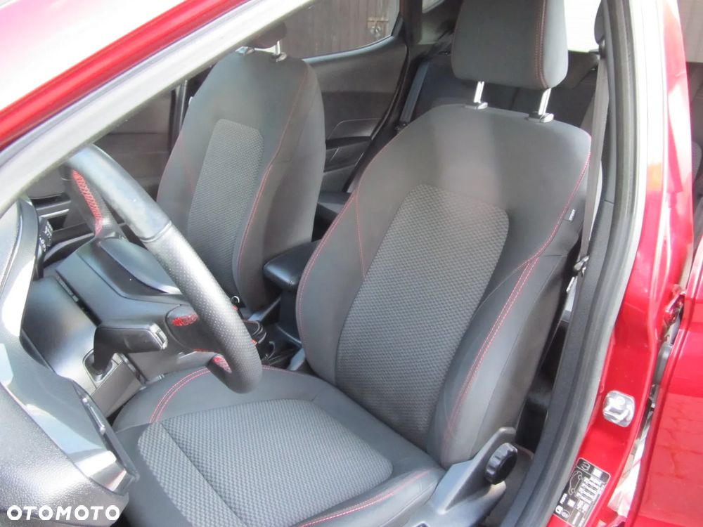 Ford Fiesta 1.0 EcoBoost ST-Line - 11