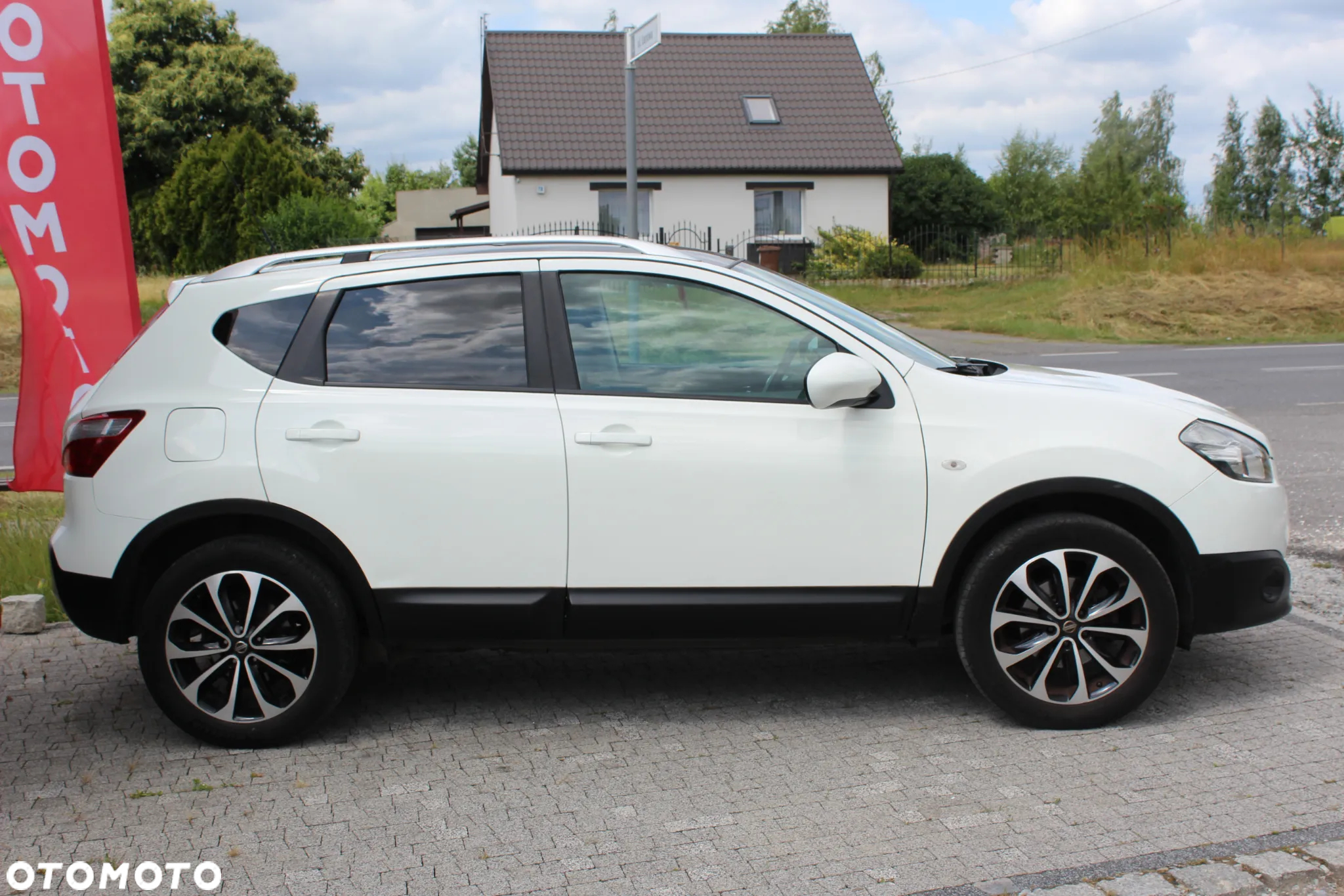 Nissan Qashqai 1.6 Tekna - 4
