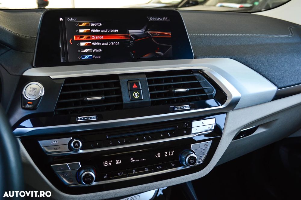 BMW X3 xDrive20d AT Luxury Line - 9
