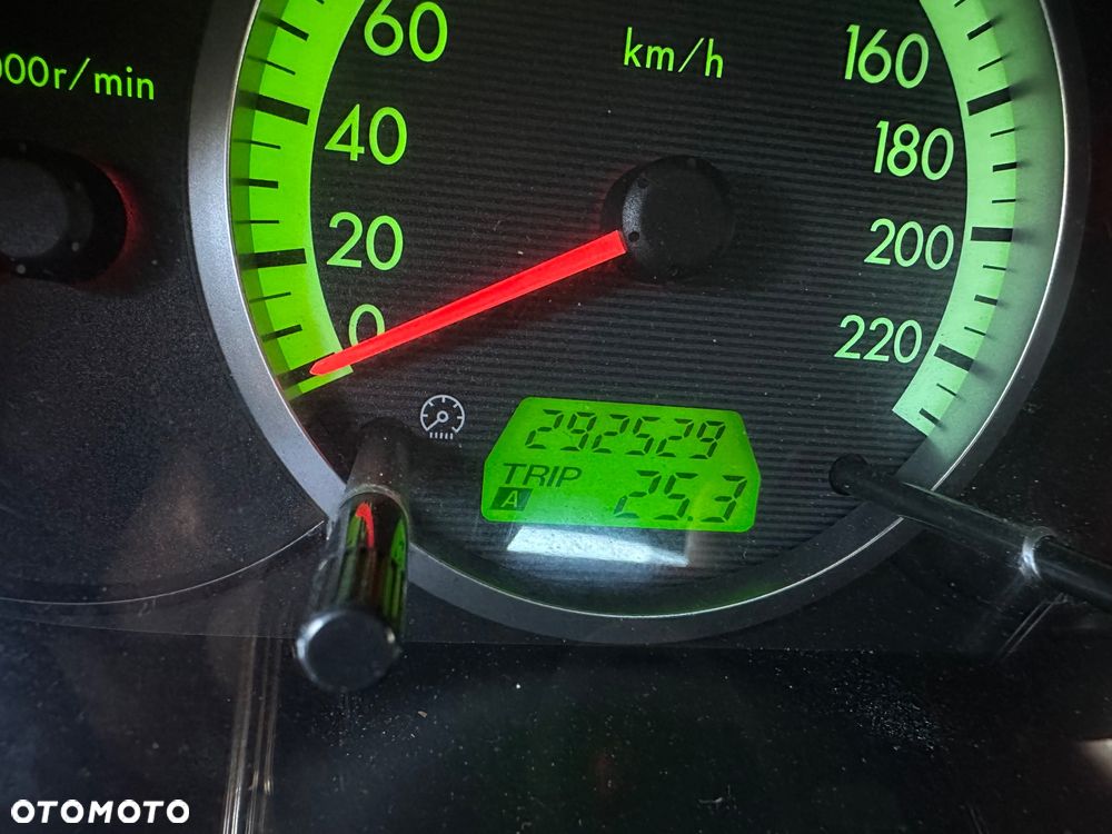 Mazda 5 - 14