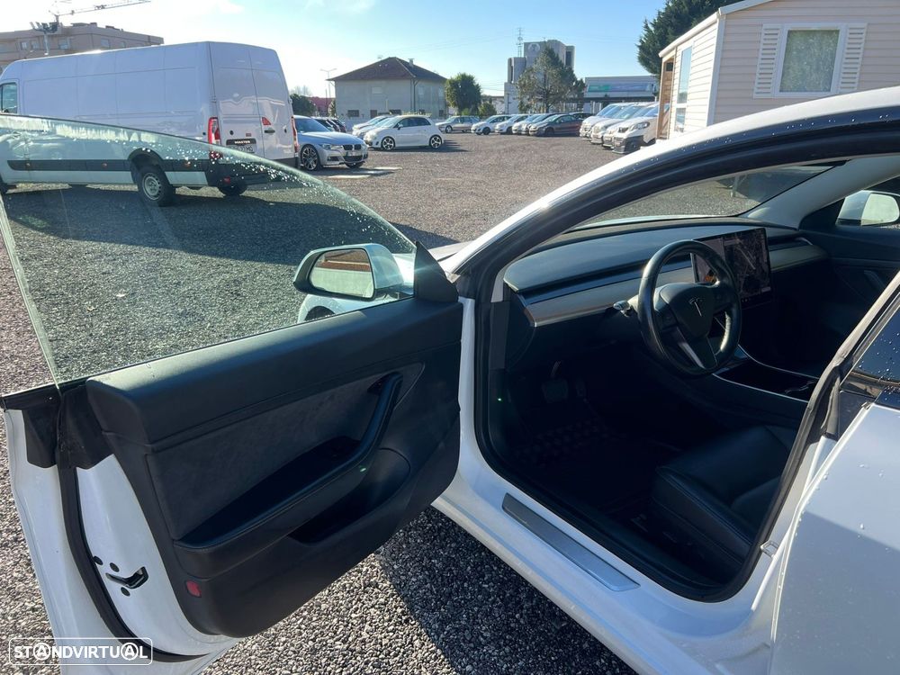 Tesla Model 3 Tração Traseira - 26