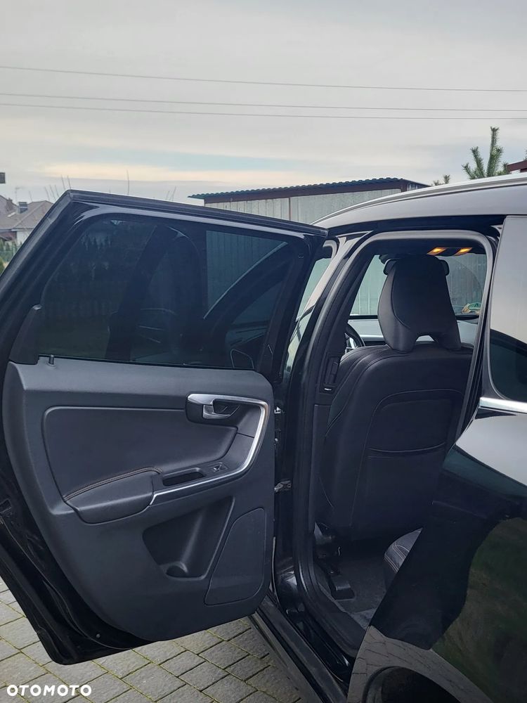Volvo XC 60 - 8