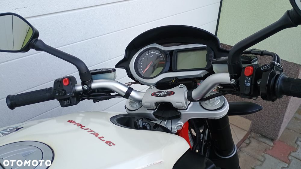 MV AGUSTA Brutale - 27