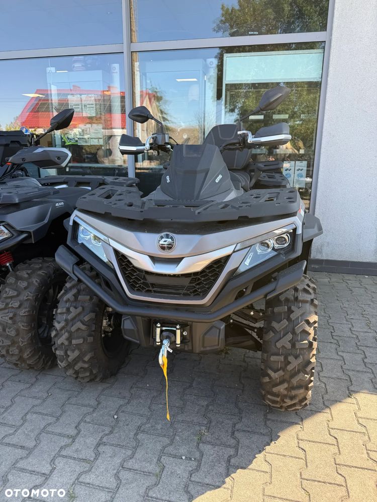 QJMOTOR SFA 1000 - 3