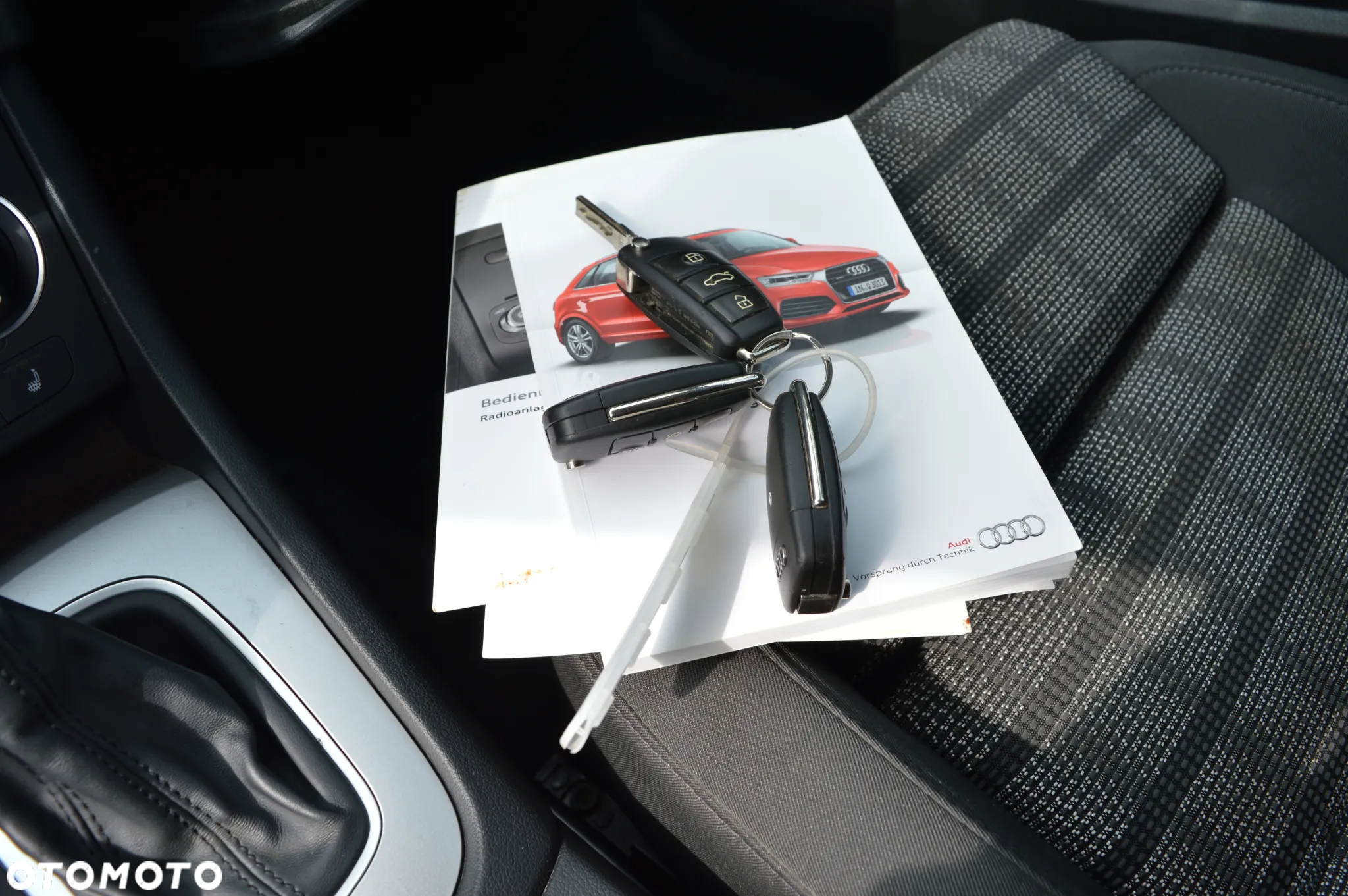 Audi Q3 2.0 TDI quattro S tronic design - 25