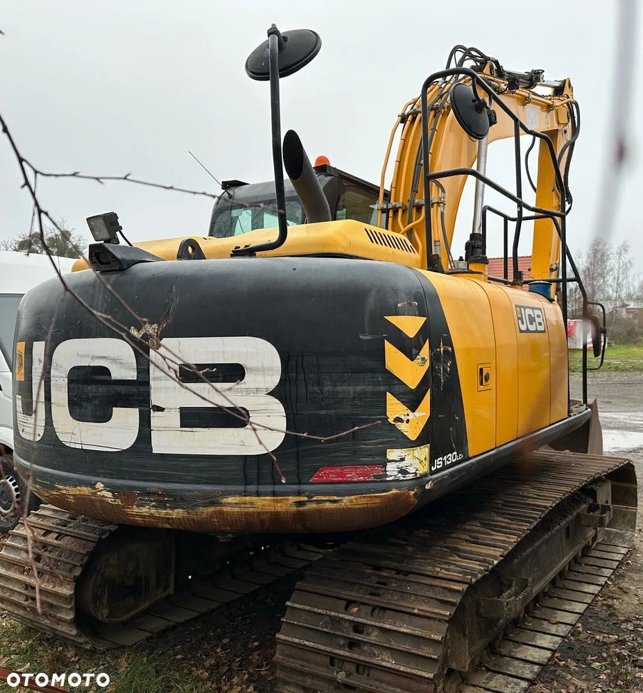 JCB JS 130 - 3