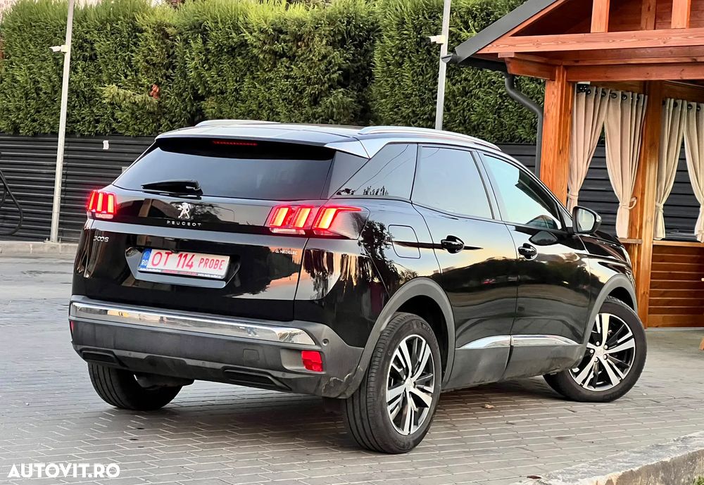 Peugeot 3008 2019 photo 3