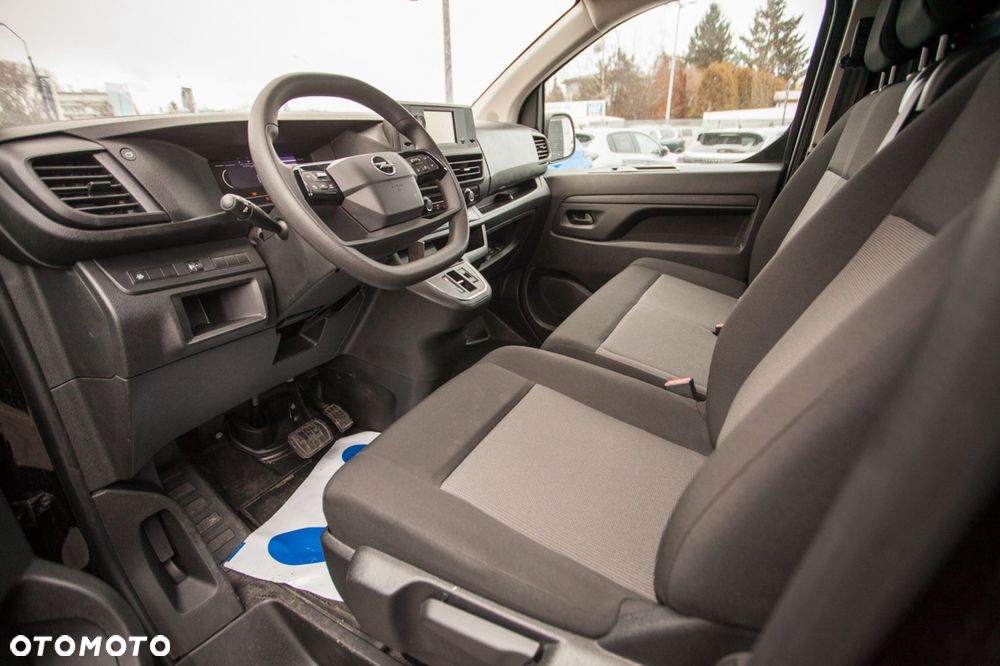 Opel Vivaro - 2