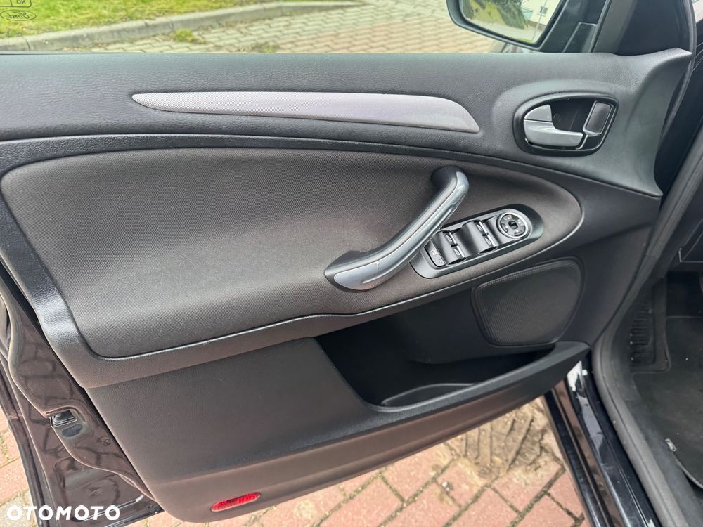 Ford S-Max 2.0 Viva Titanium - 10